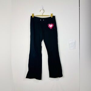 Tarea by Rue21 Women’s Black Flare Lounge Pants Pink Heart Graphic Size Small